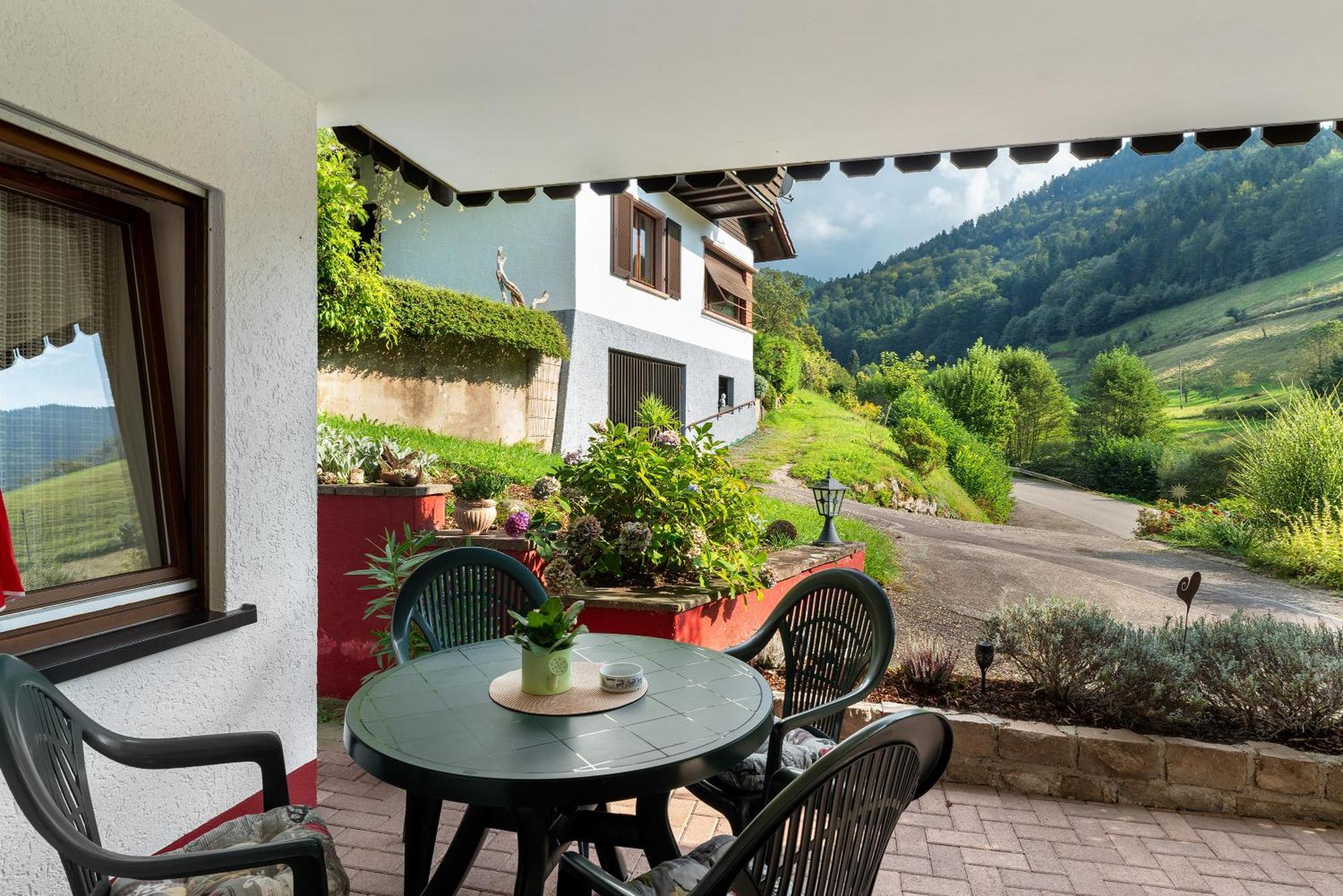 Ottenhofen im Schwarzwald Haus Schindler 아파트 외부 사진